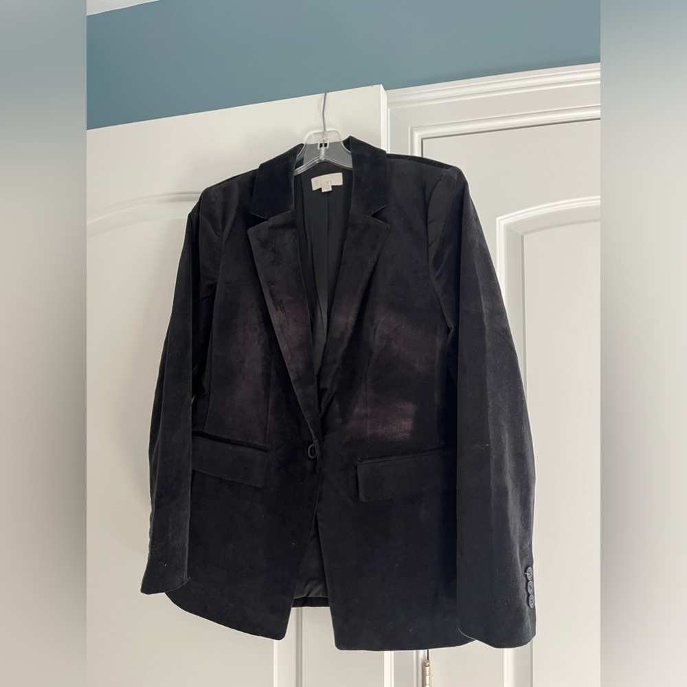 Loft black velvet blazer